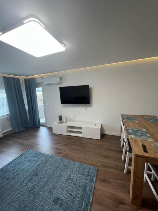Familienwohnung Neben Dem See,Messe Und Europapark オフェンブルク エクステリア 写真